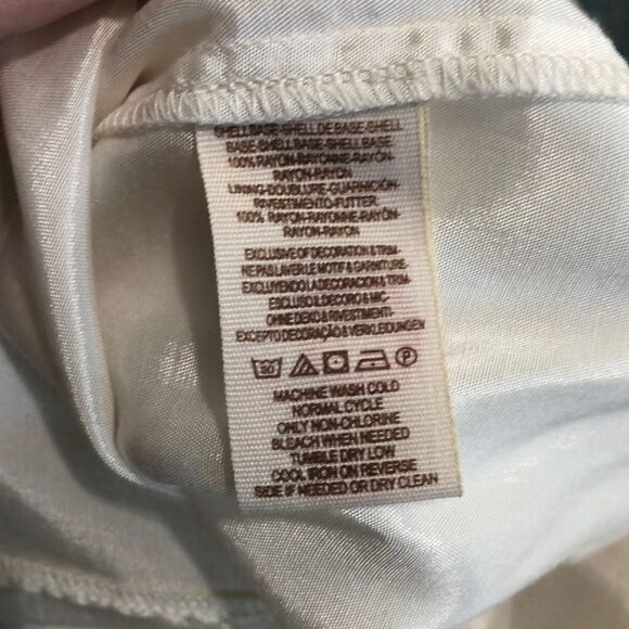 Urban Outfitters Cream Beaded Drop Waist/Chiffon Button Dress - Picture 11 of 11